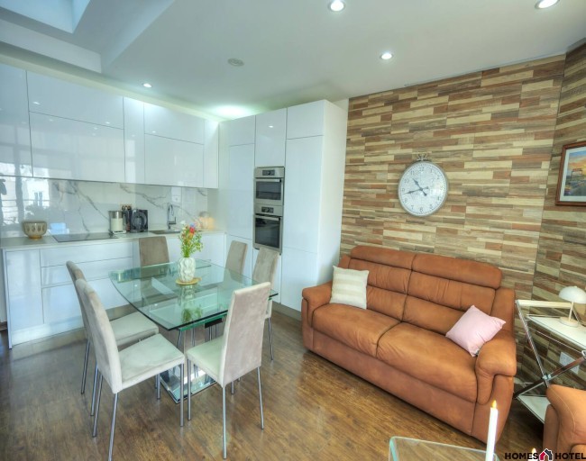 Seaview 3 bedroom penthouse