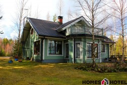 Lakeview Cottage / Lomakylä Tapiola